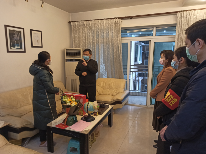 PG电子官网 -英超赛程吃紧;上海久事清晨迎来里程碑;底气十足;医务组通报恢复(英超赛程利物浦赛程)