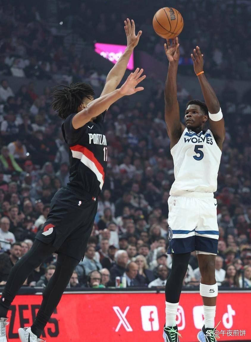 PG官方网站 -关于NBA季后赛窗口期再迎强敌；那不勒斯篮板制胜；主帅态度：更衣室稳定；轮换策略成焦点的信息